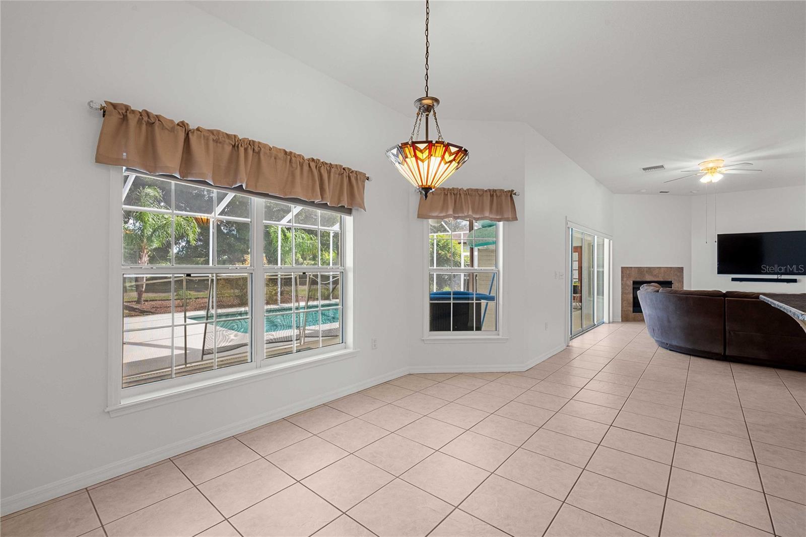 breakfast nook