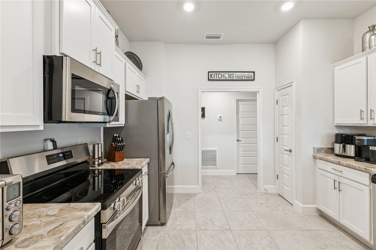 Stainless Steele appliances