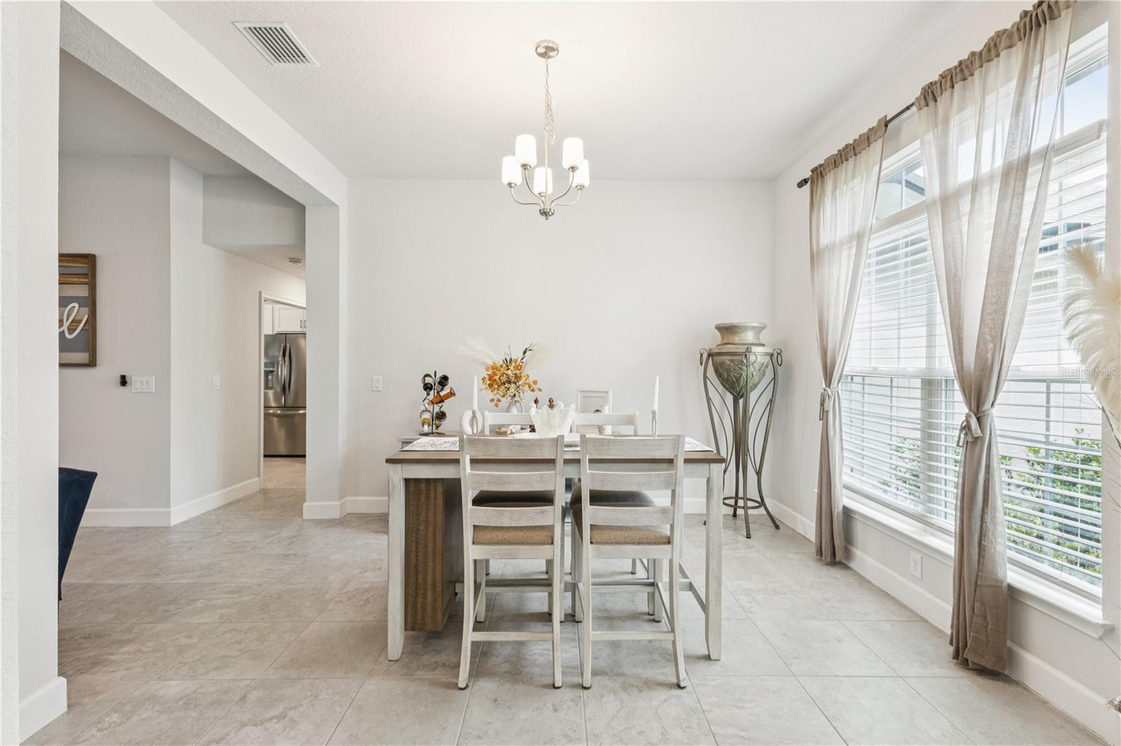 Dining room comfortably equipped with space that won't separate your loved ones keeping the happy moments flowing.