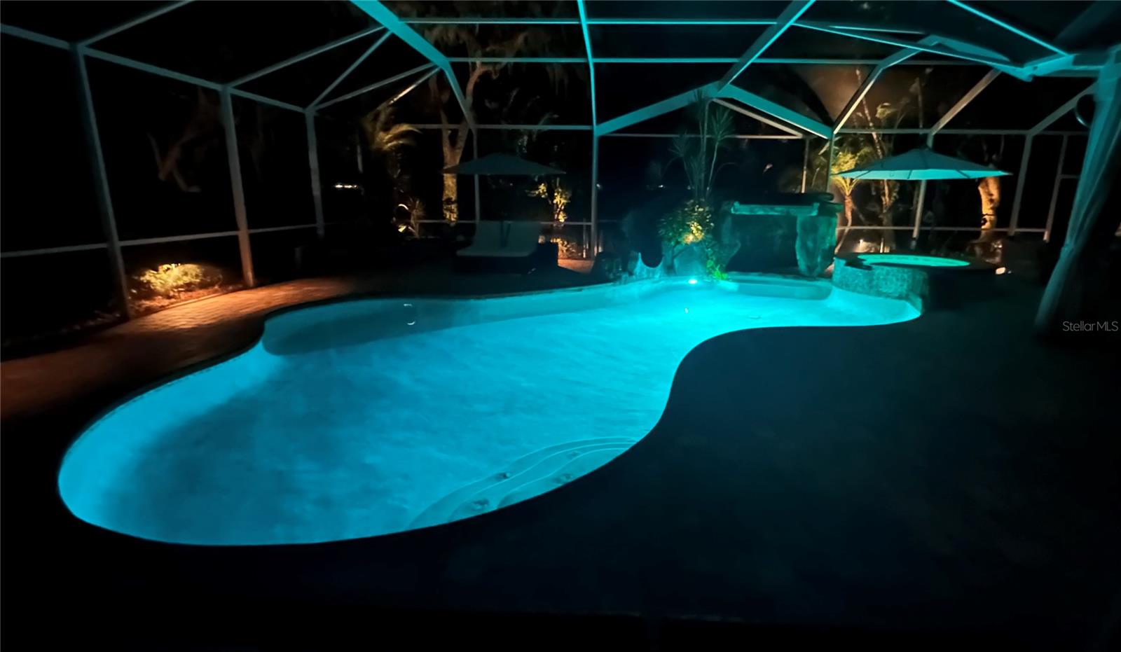 Lighted pool