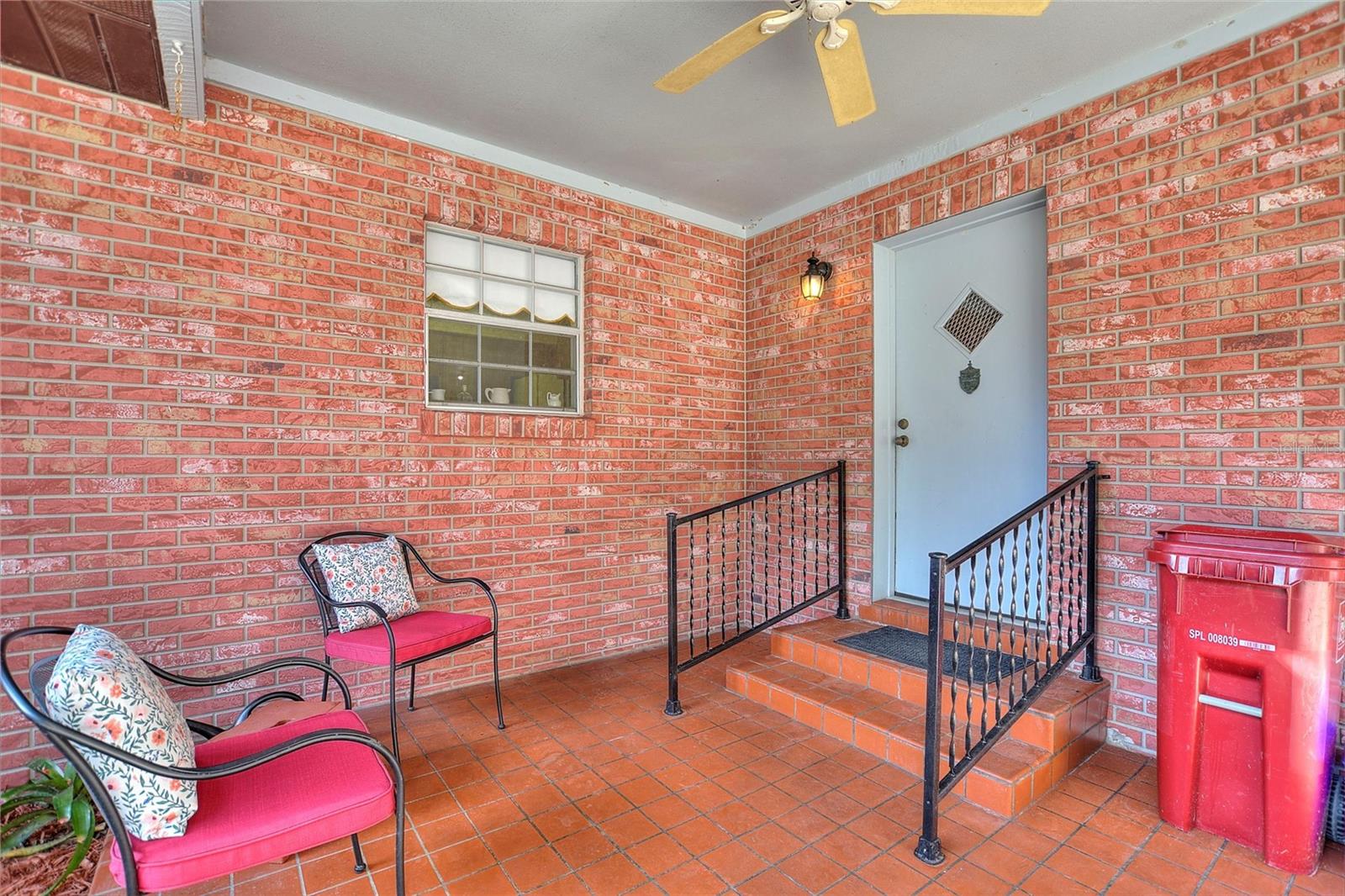 Sitting area right outside the laundry area.