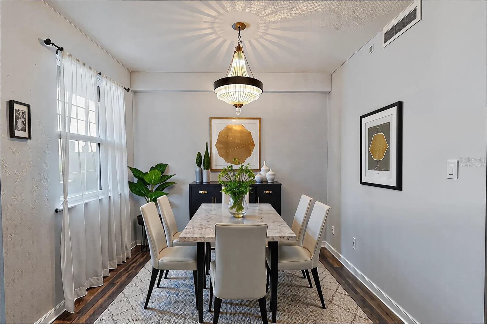 Virtually staged dining room