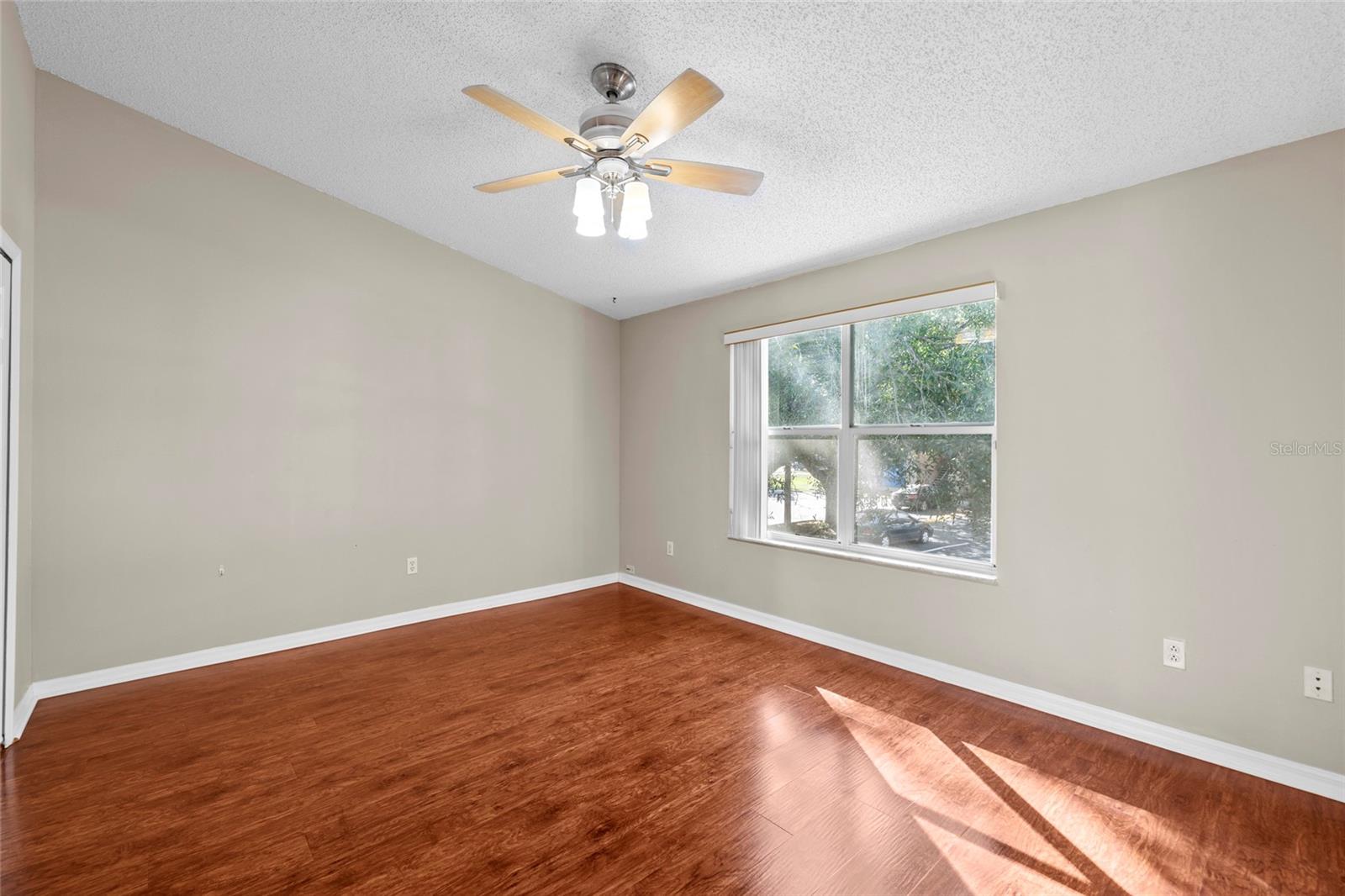 Upstairs bedroom 2