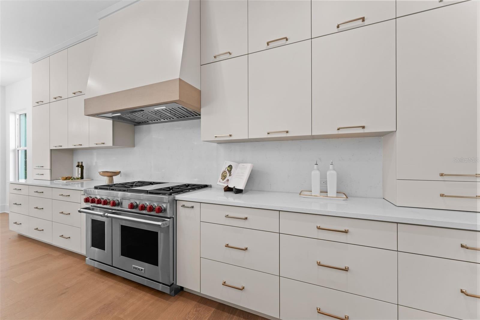 Chef's kitchen, gas range.