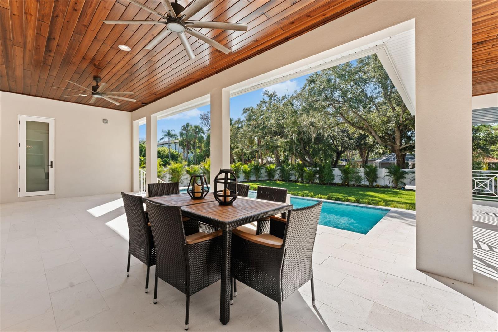 Outdoor dining space/patio.