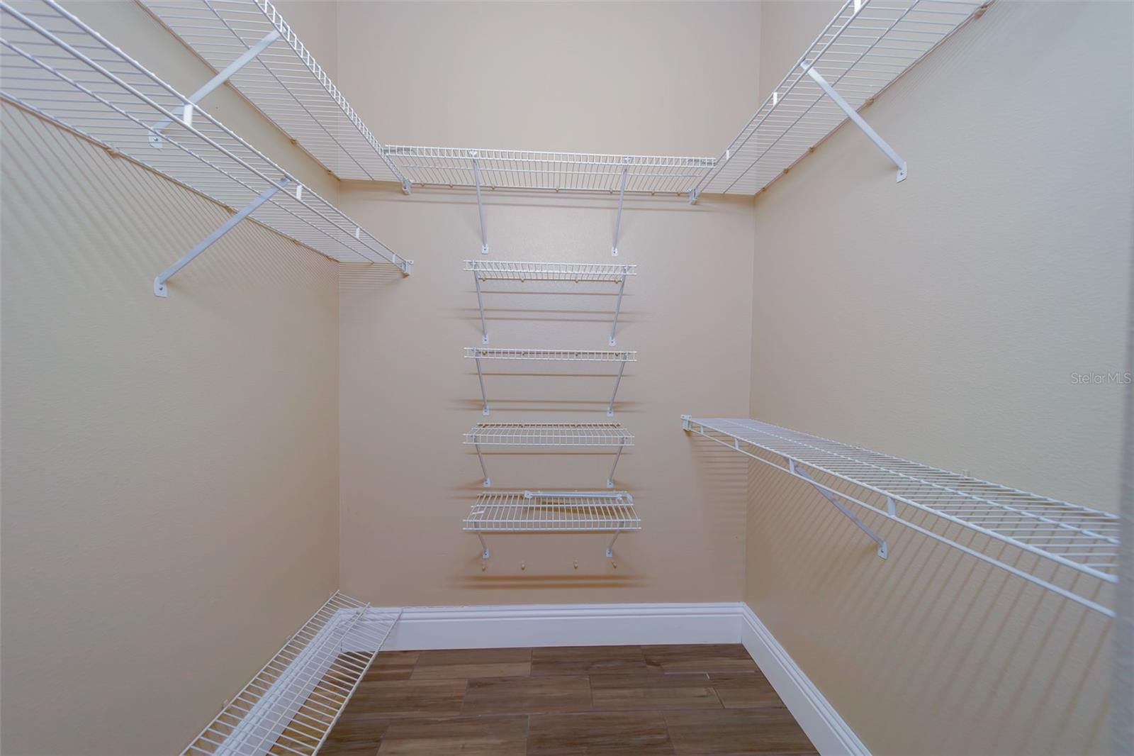MASTER WALK-IN #2