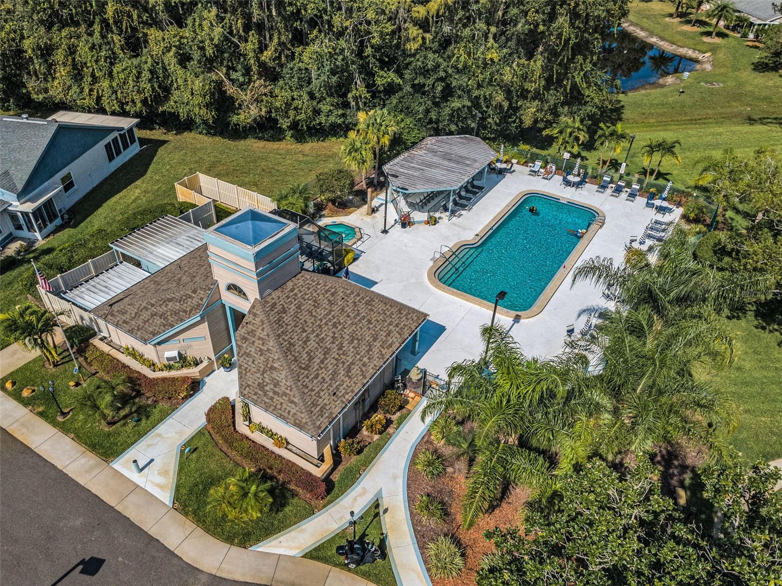 Arborwood Community Pool - Facilities
