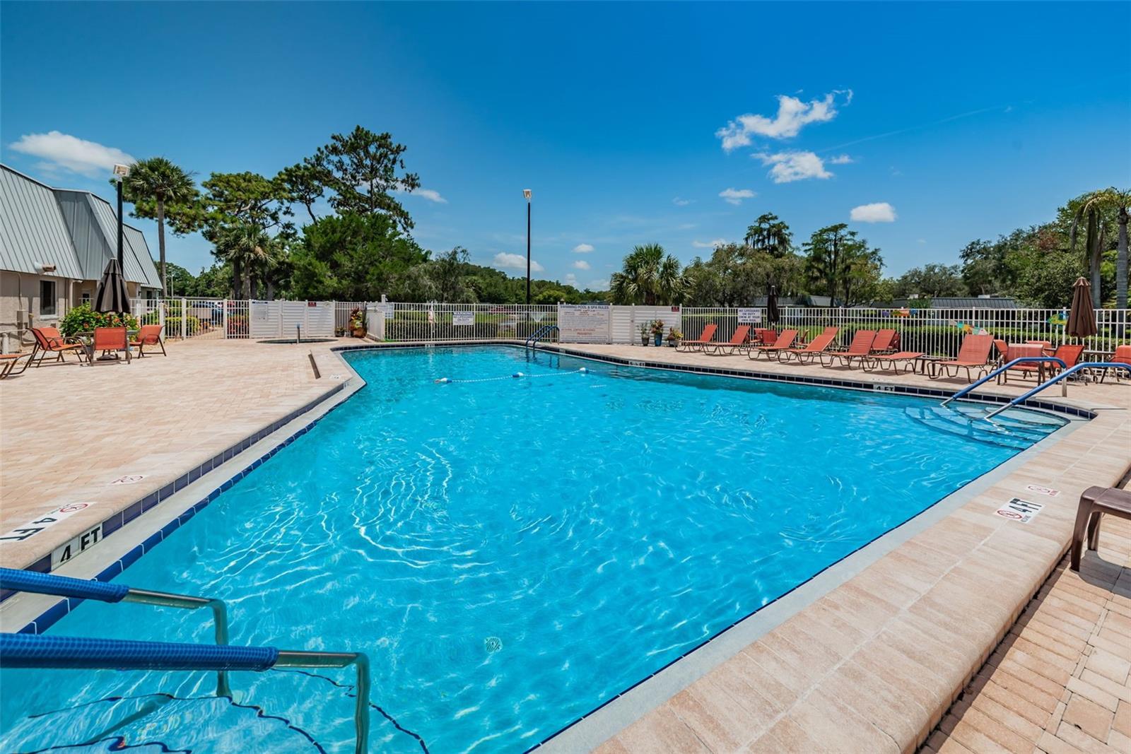 Summertree Clubhouse Community Pool