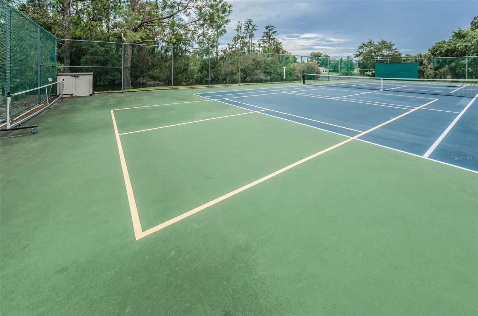 Pickleball Courts