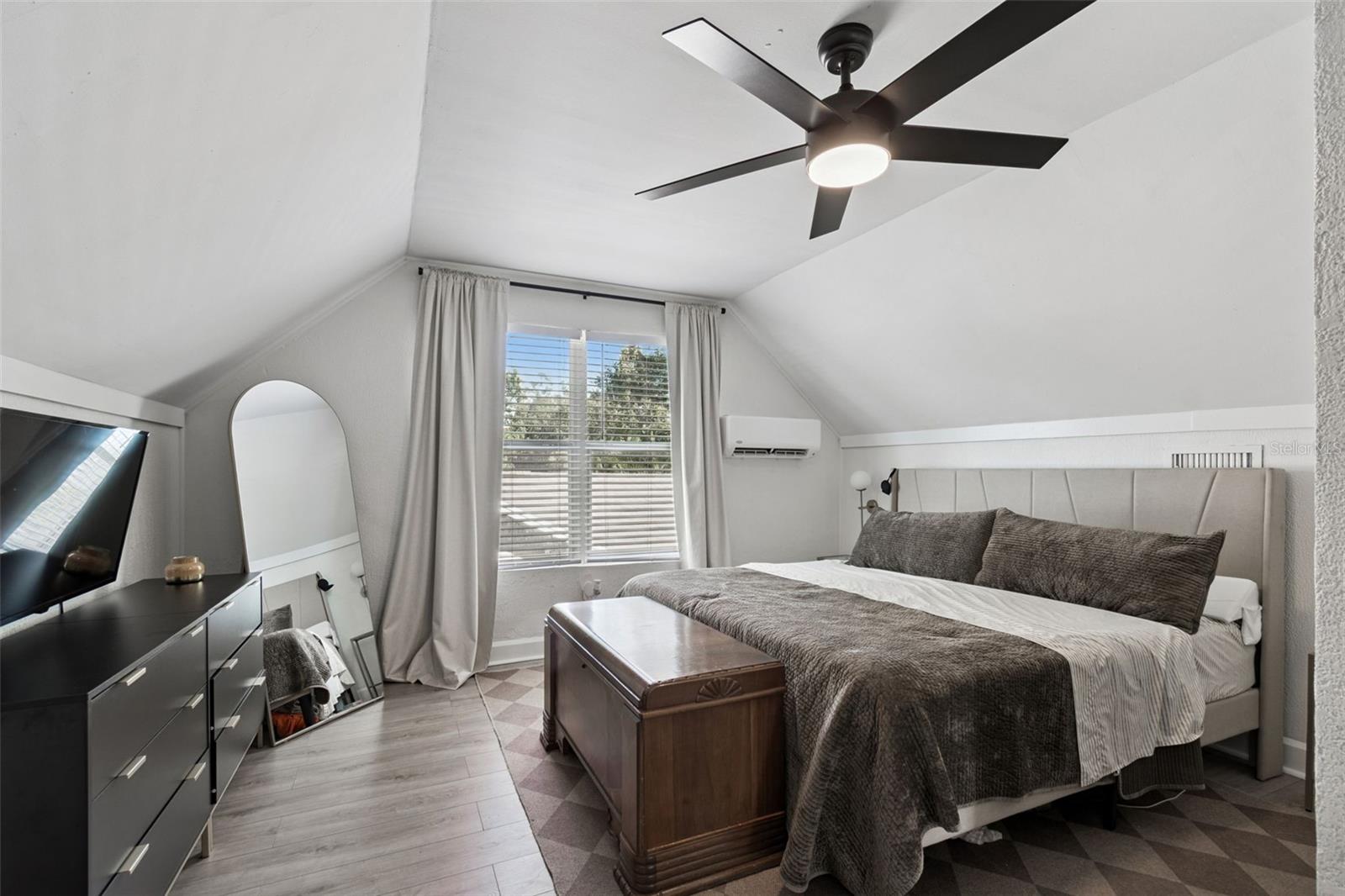 Spacious primary bedroom