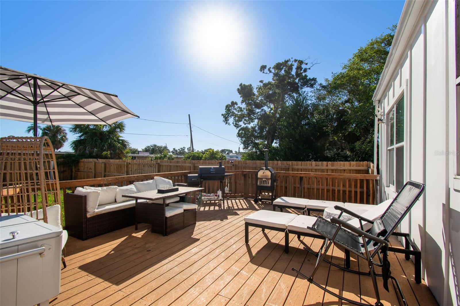 Spacious outdoor deck for entertaining