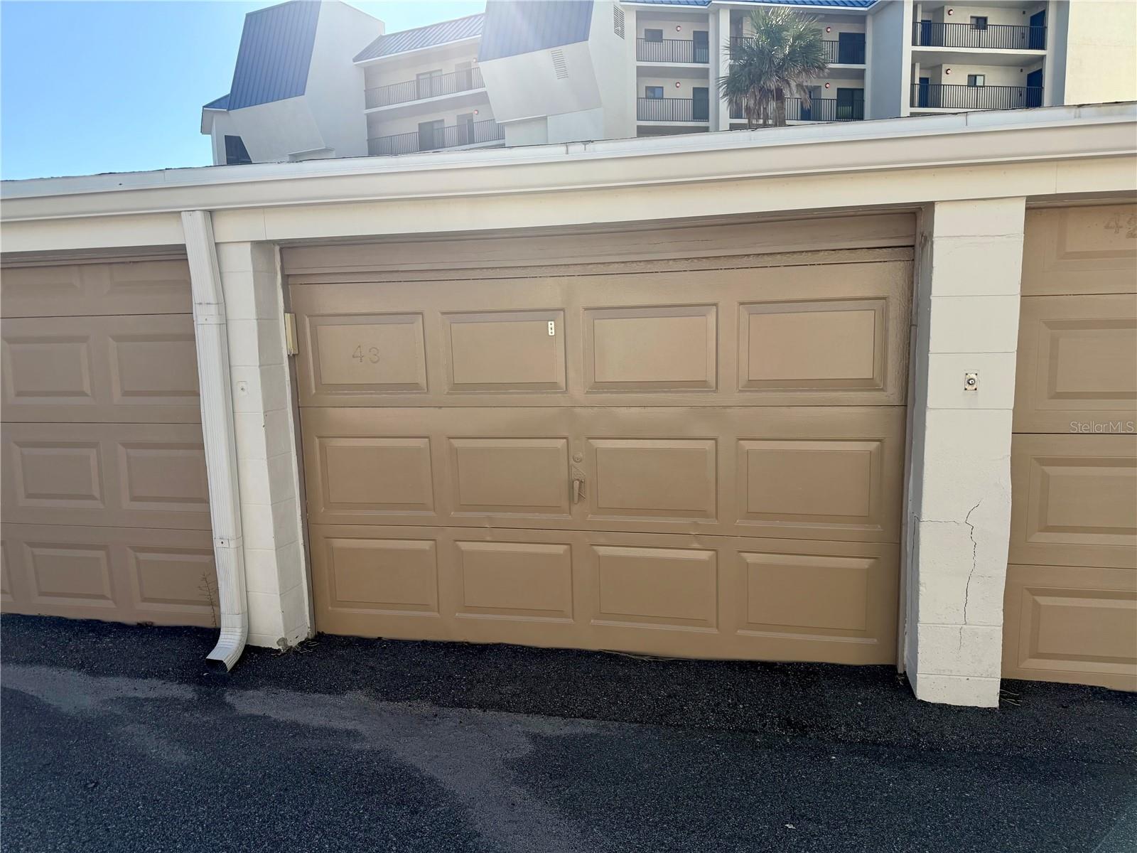 Garage #43