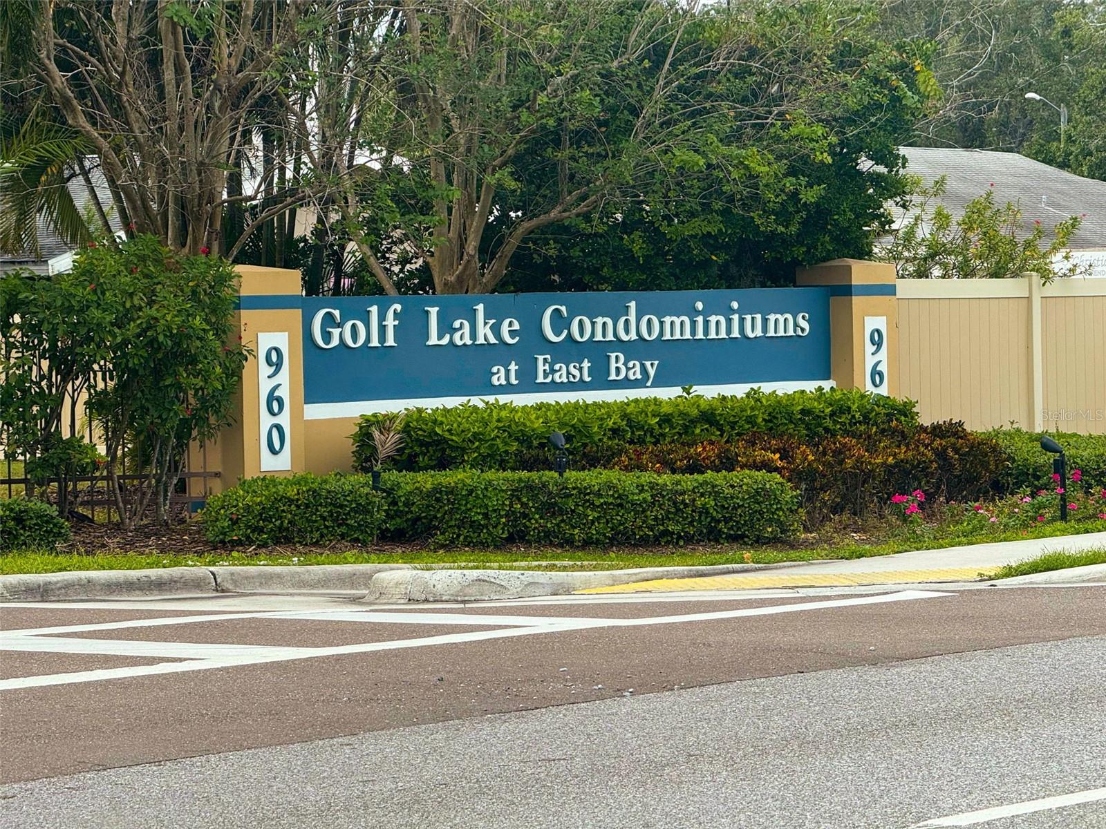 Golf Lake Community Entrance Sign
