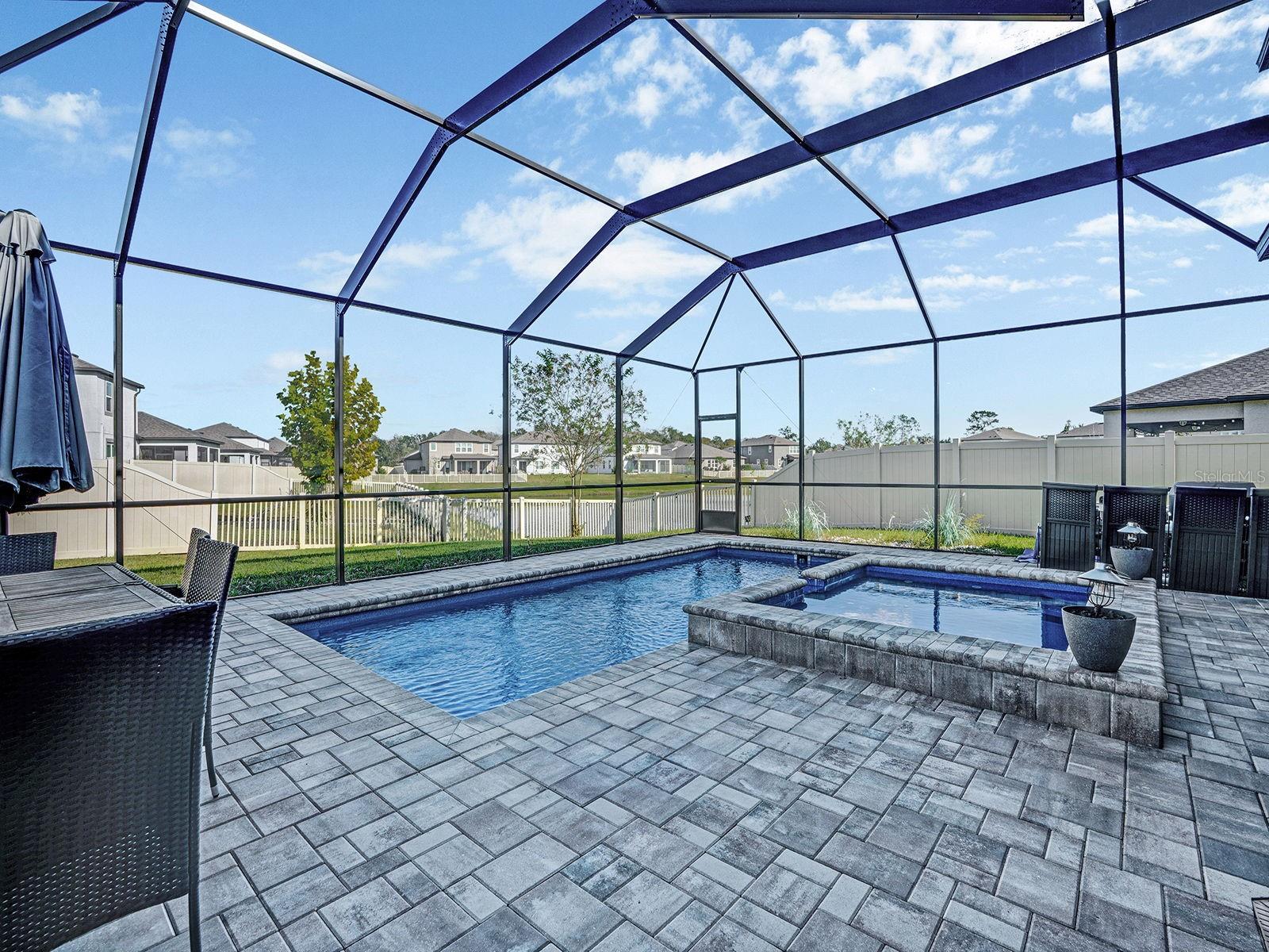 Heated and cooled pool