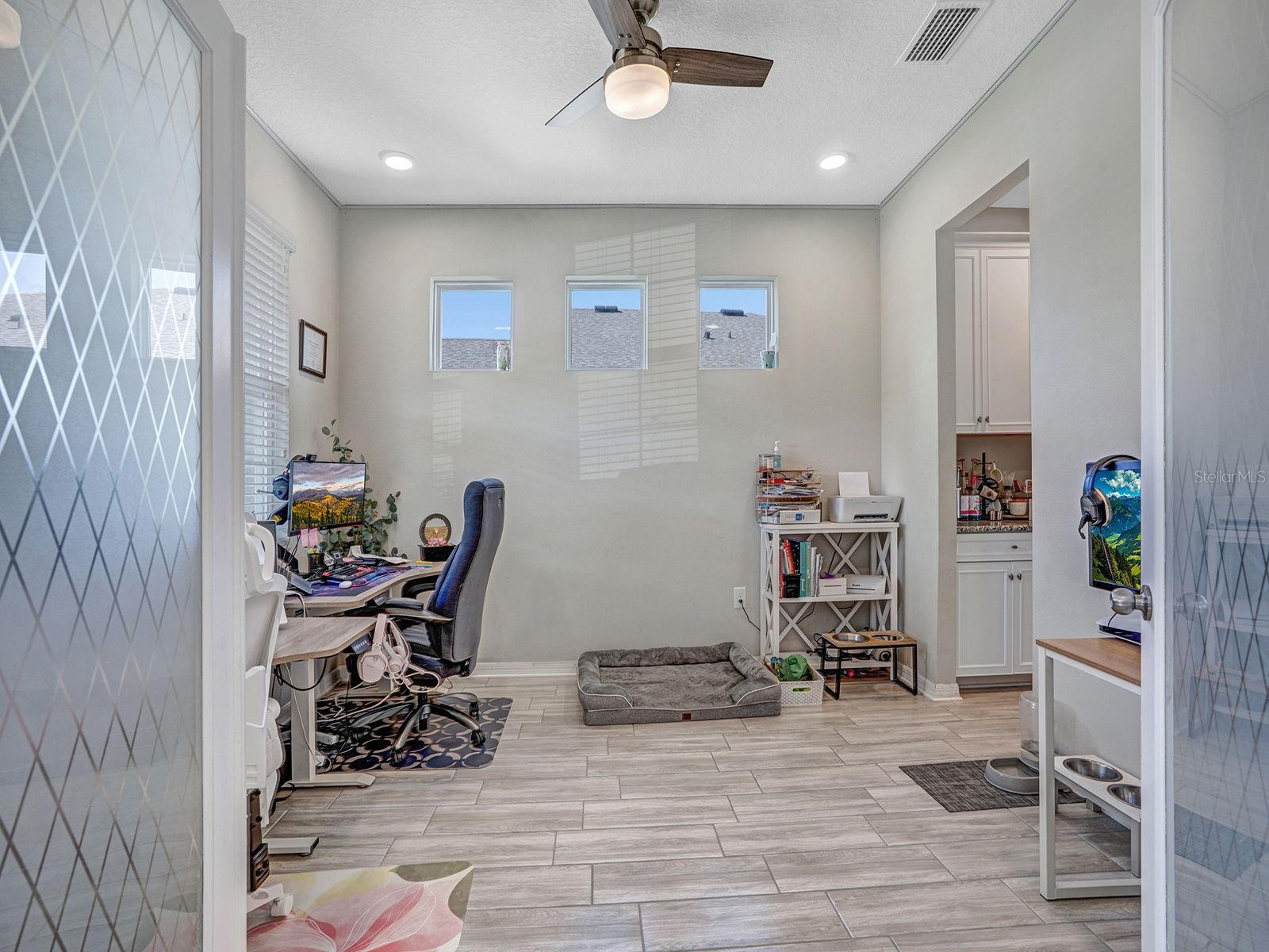 Dining room/Flex room