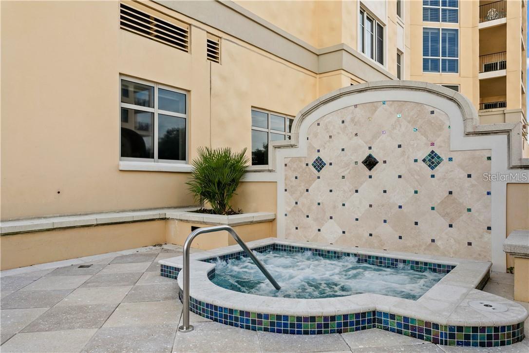 Hot tub