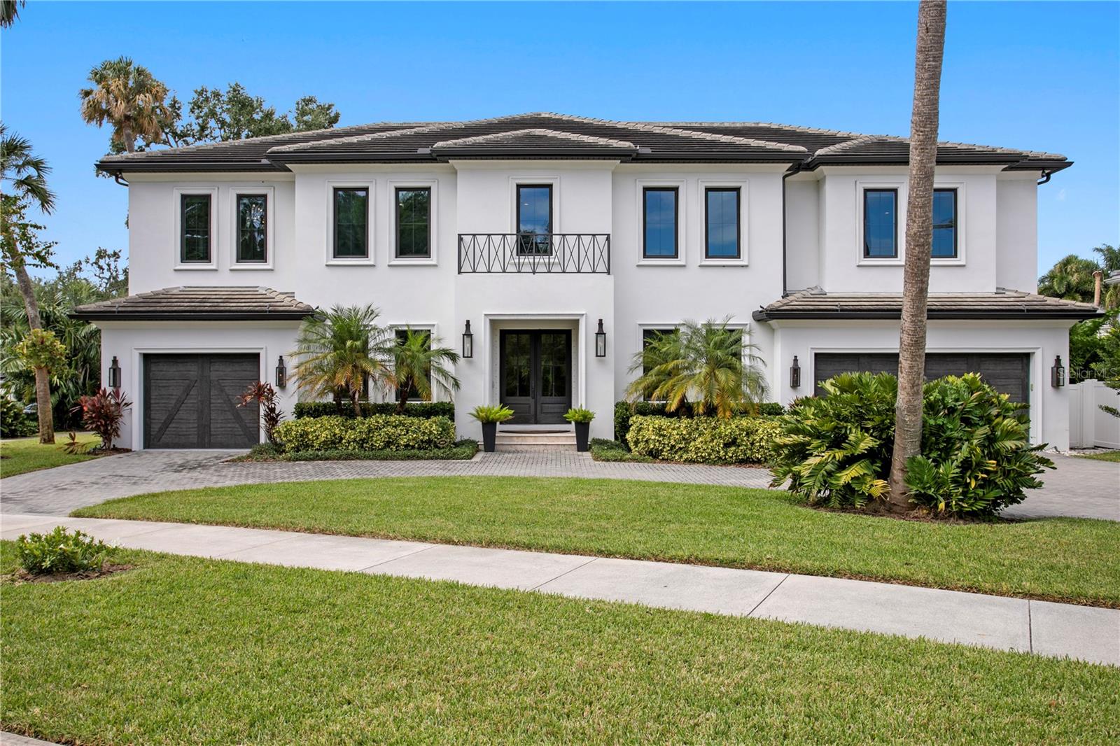 BEACH PARK MASTERPIECE