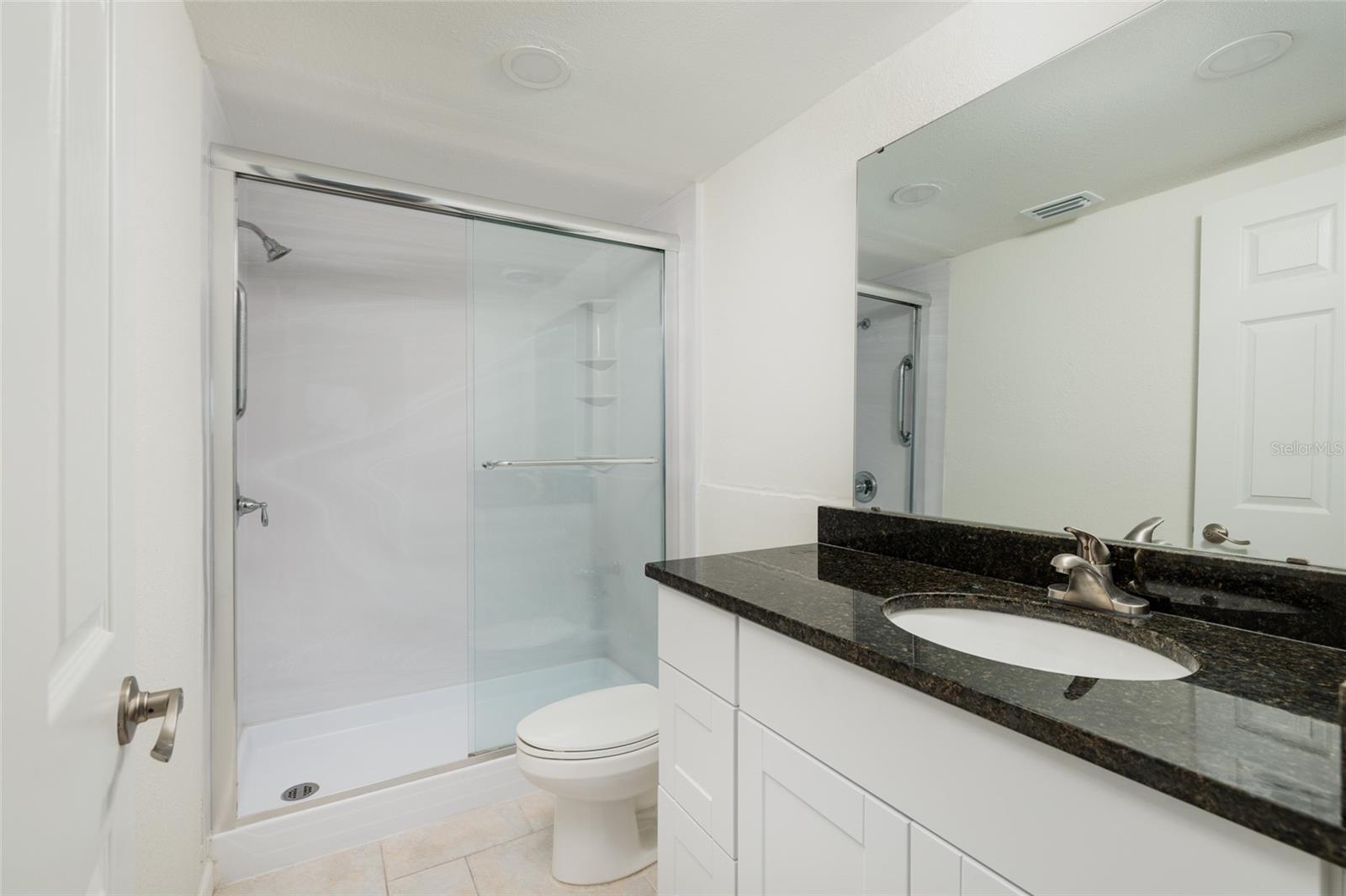 Primary bathroom w/shower.