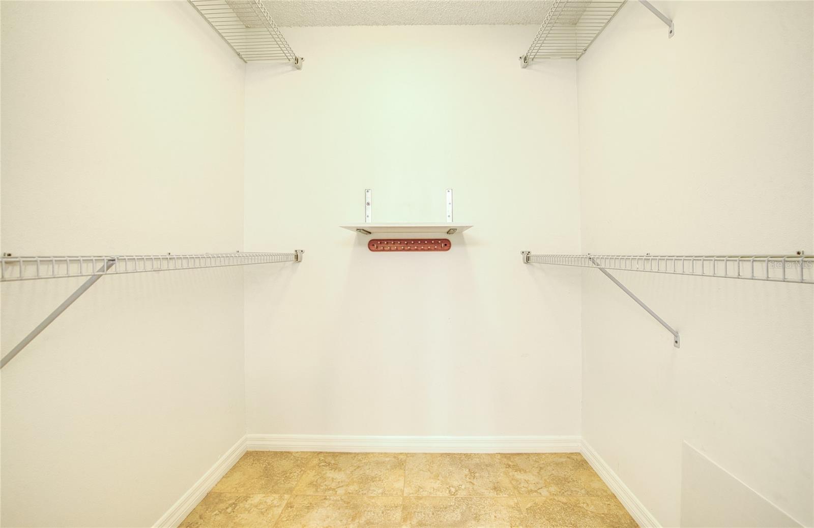 large walk-in closet Primary bedroom