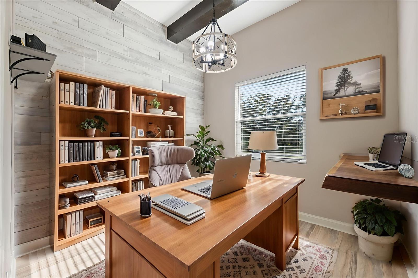 Office Room (Virtually Staged)