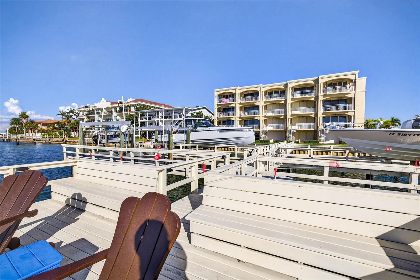 Community dock to enjoy cocktails & sunsets!