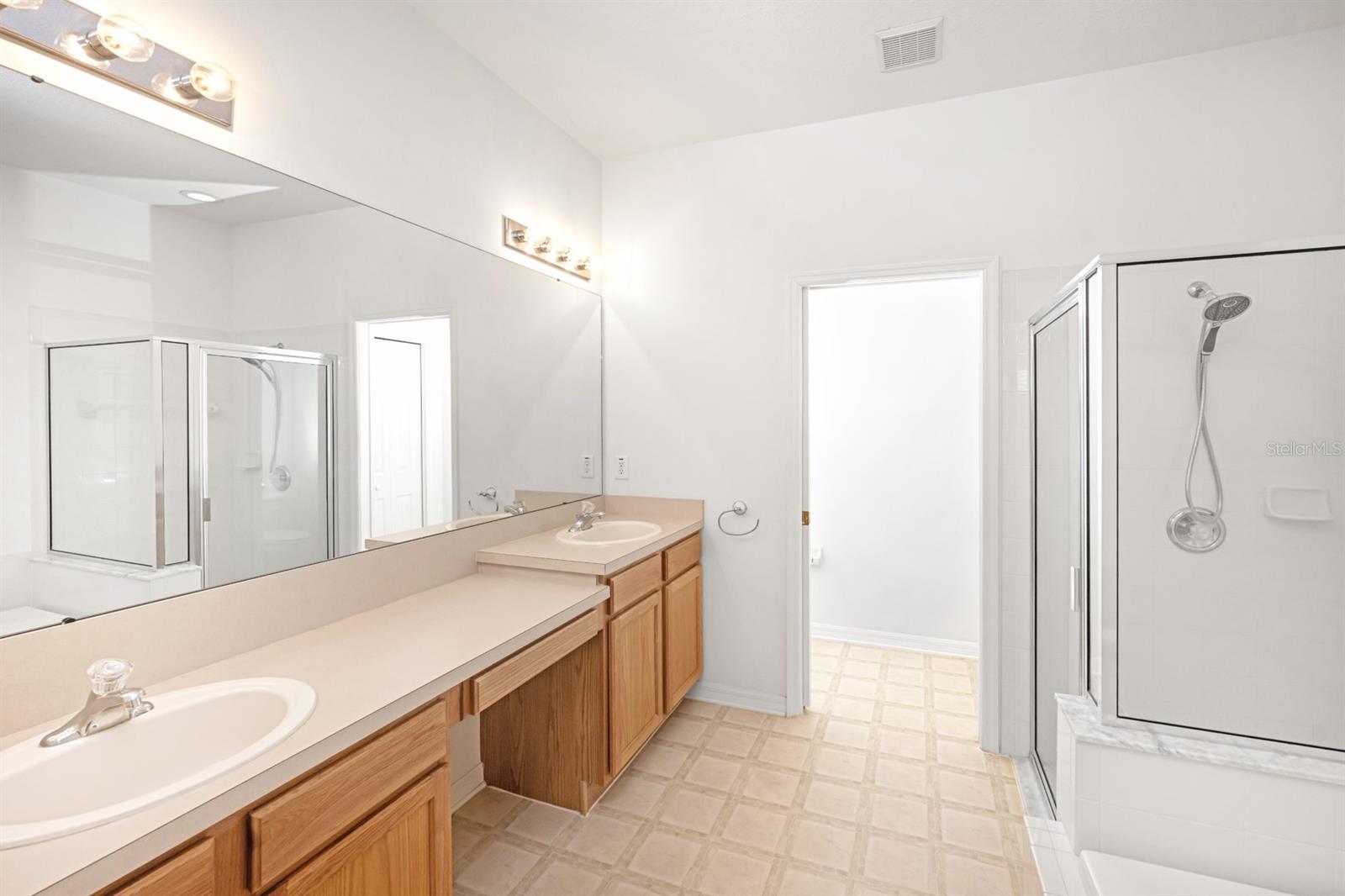 MAIN BATHROOM DUAL VANITY, WALK-IN SHOWER