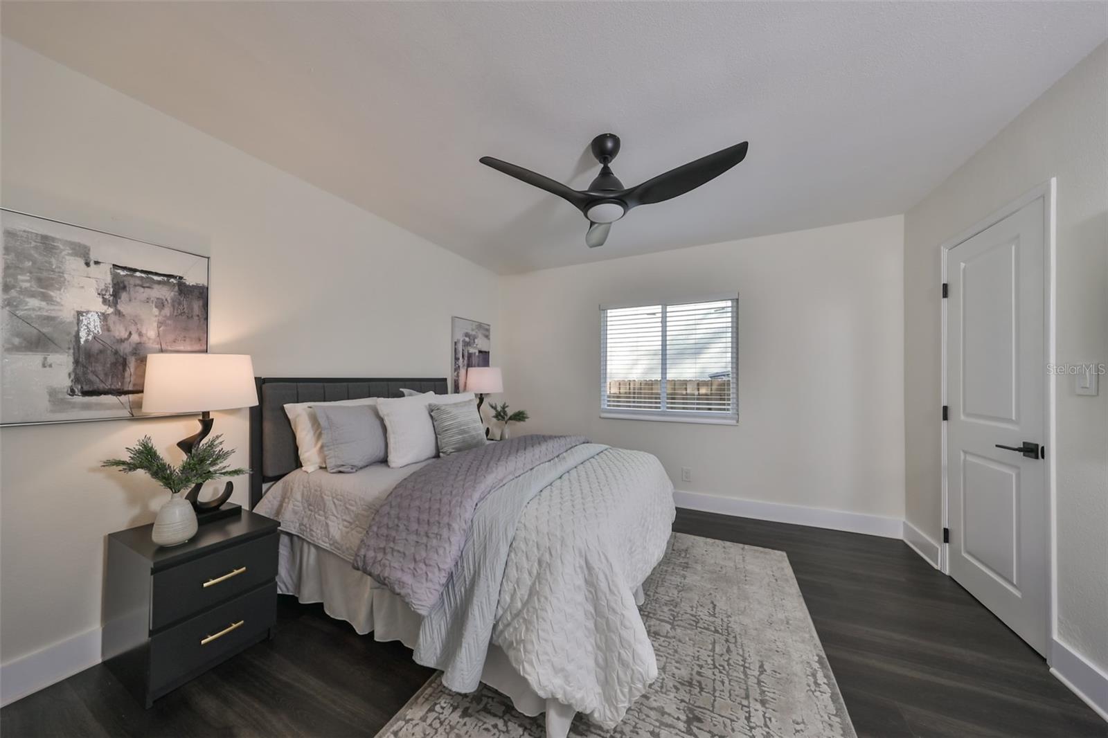 Primary Bedroom with En-Suite Bathroom