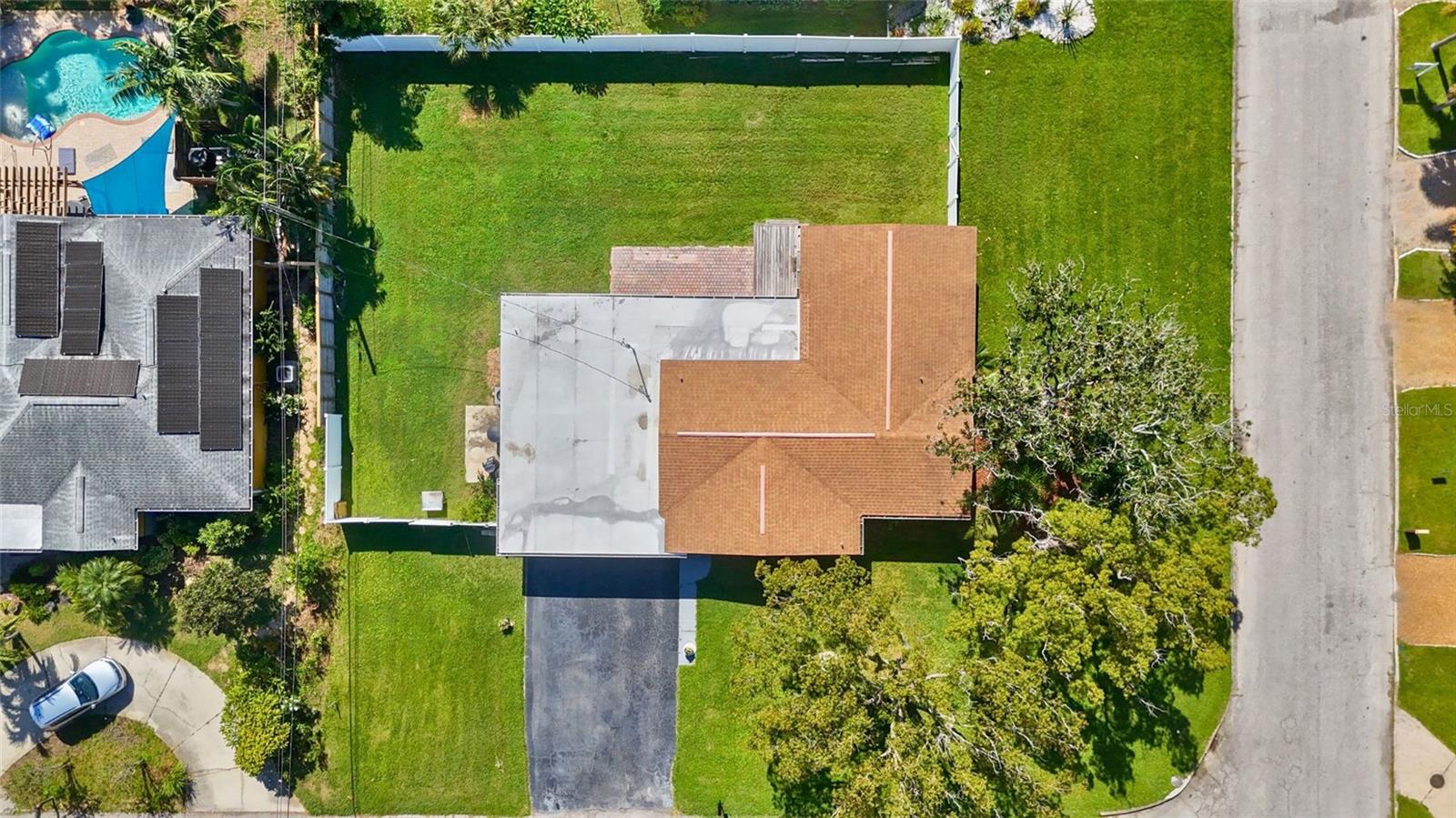 Huge 100 x 120 ft lot