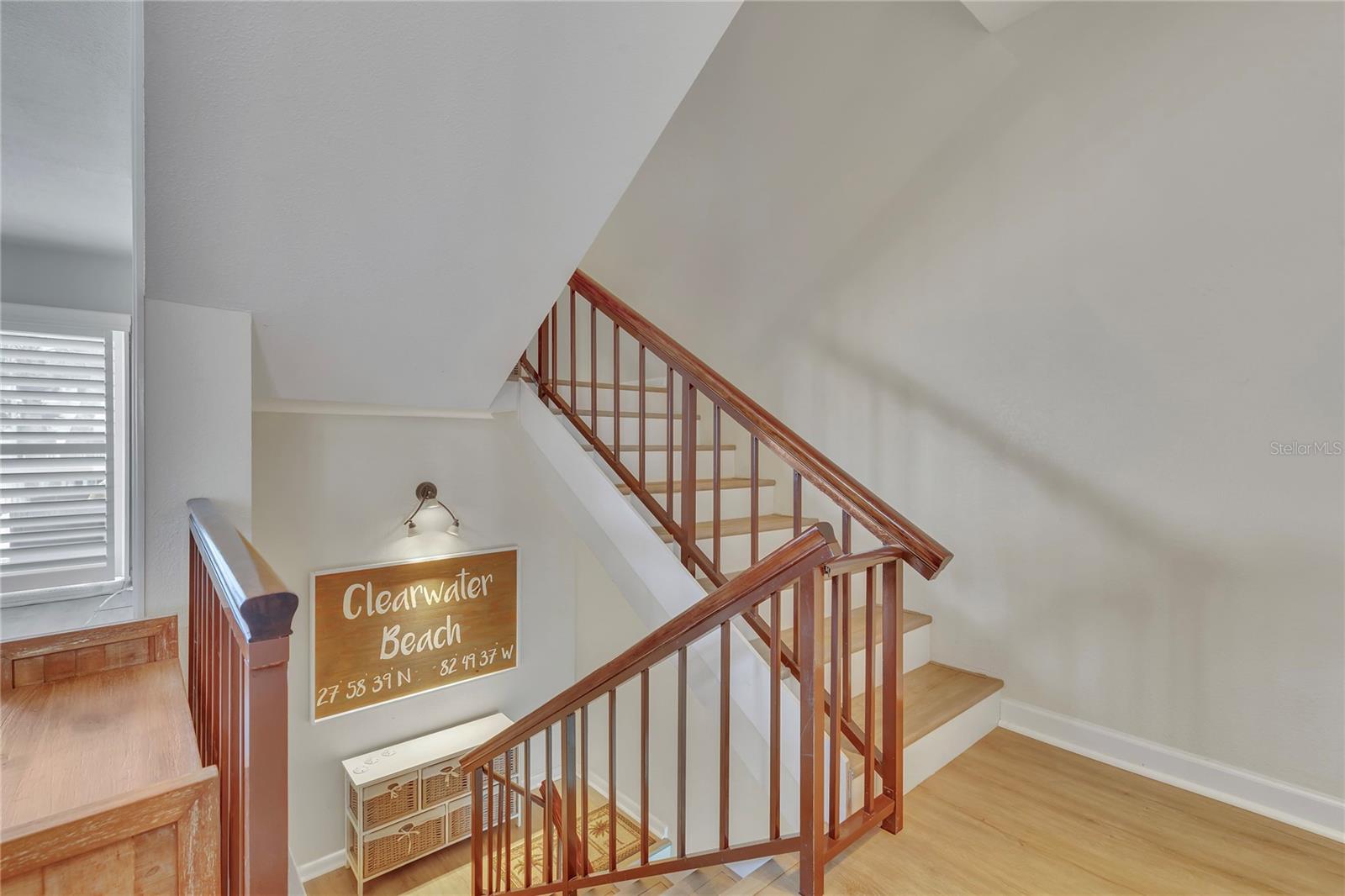 Living space on the 2nd floor.... no need to worry about water up here.