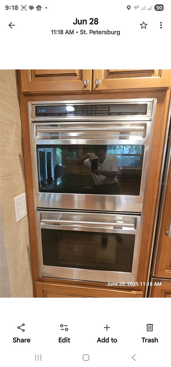 WOLFE Double Natural Gas Ovens for plenty of Holiday cooking!