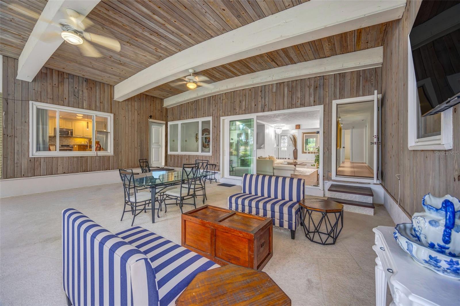 Outdoor entertaining space