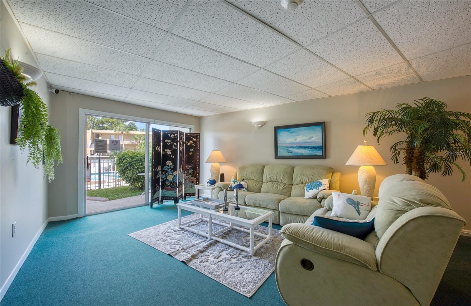 CLUBHOUSE & ENTRY TO POOL