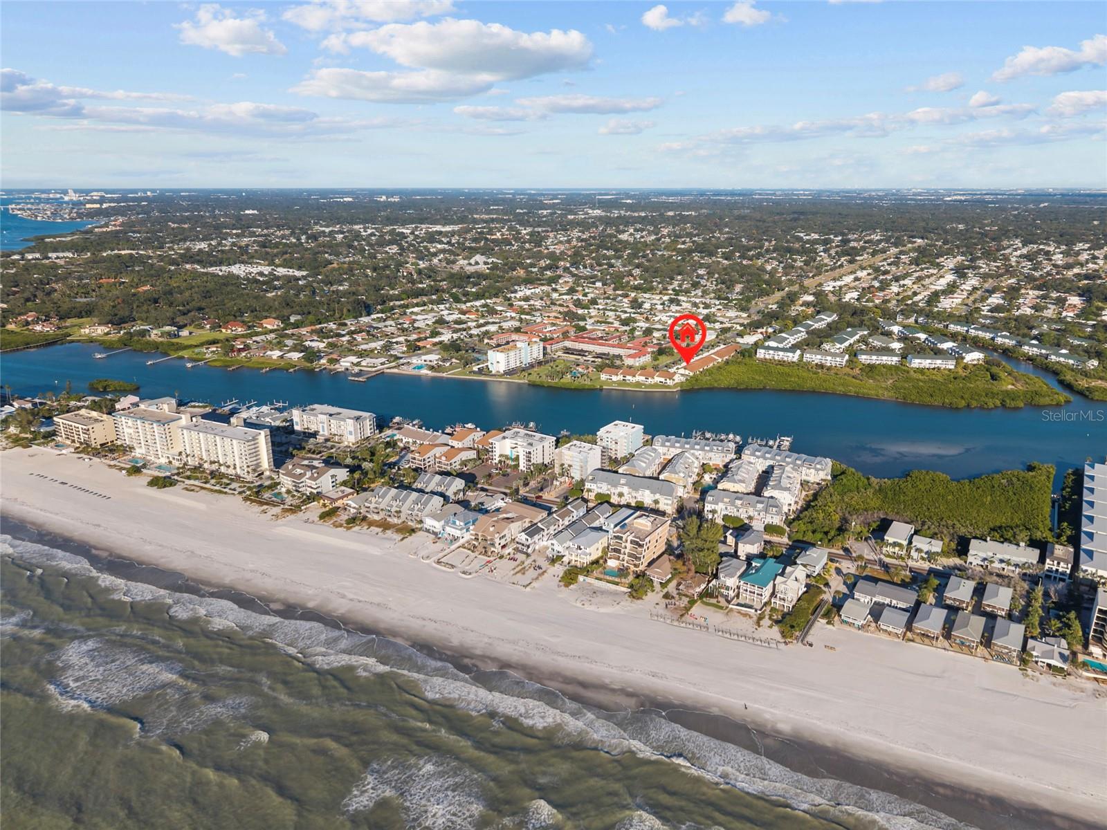 Florida living at its absolute finest!