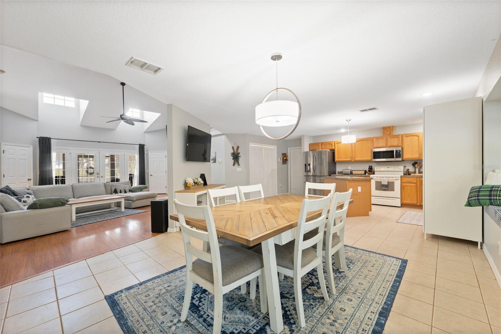 Dining/Living/Kitchen