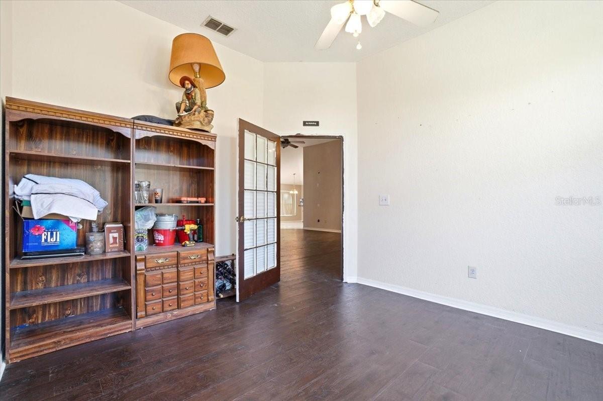 Office/3rd bedroom option