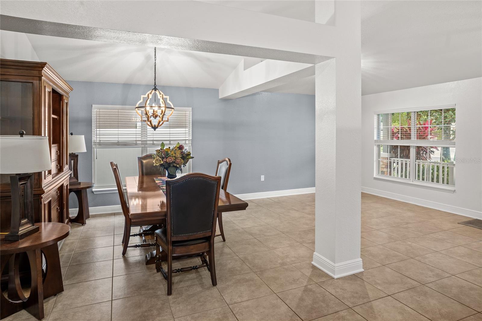 Dining Room & Parlor