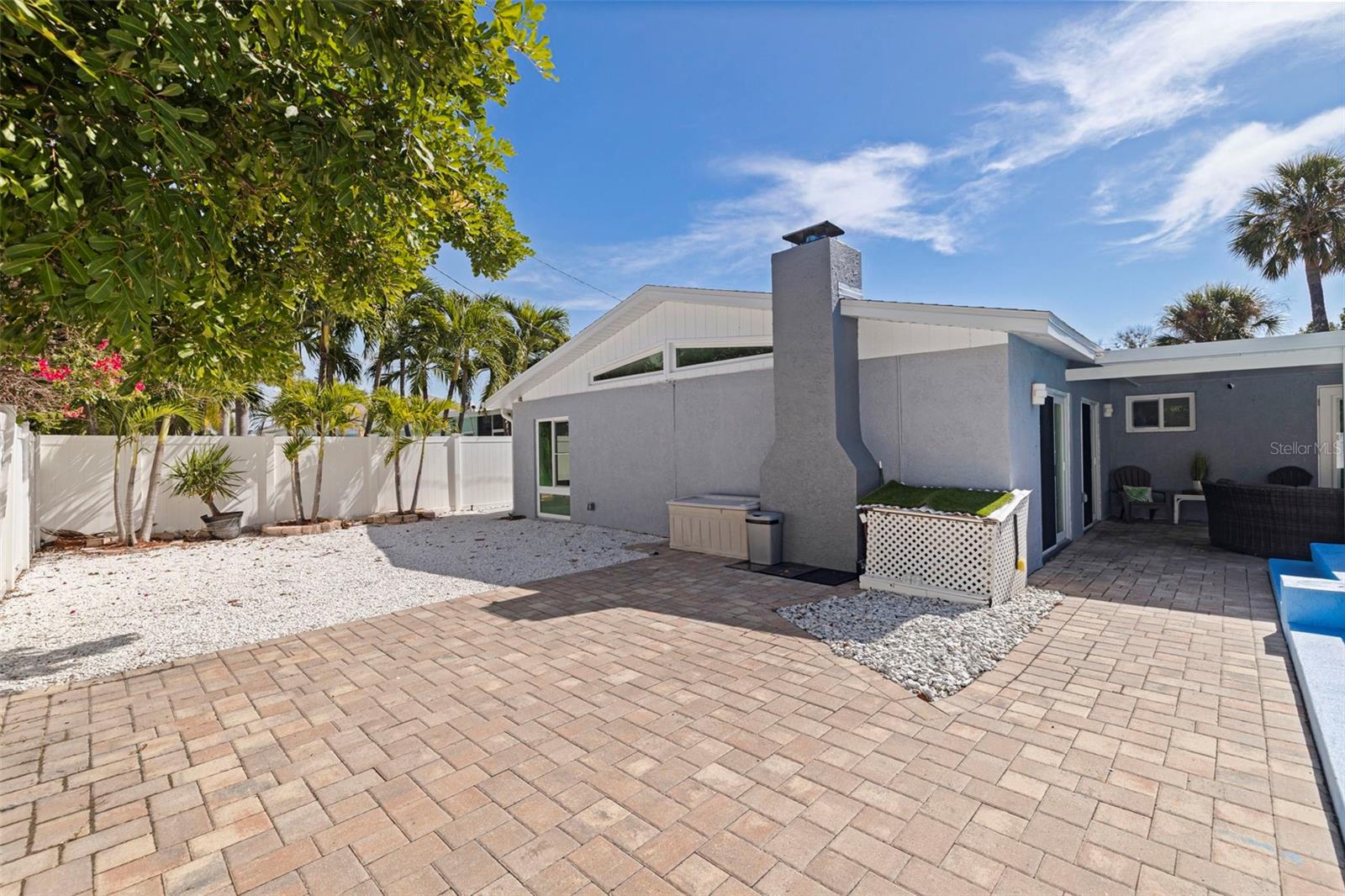 Easy maintenance backyard