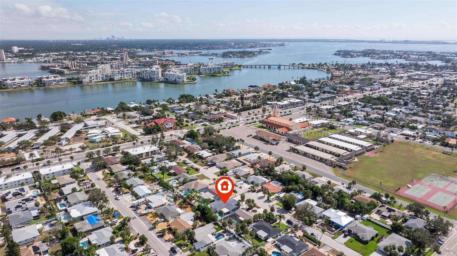 Downtown St. Petersburg in the background