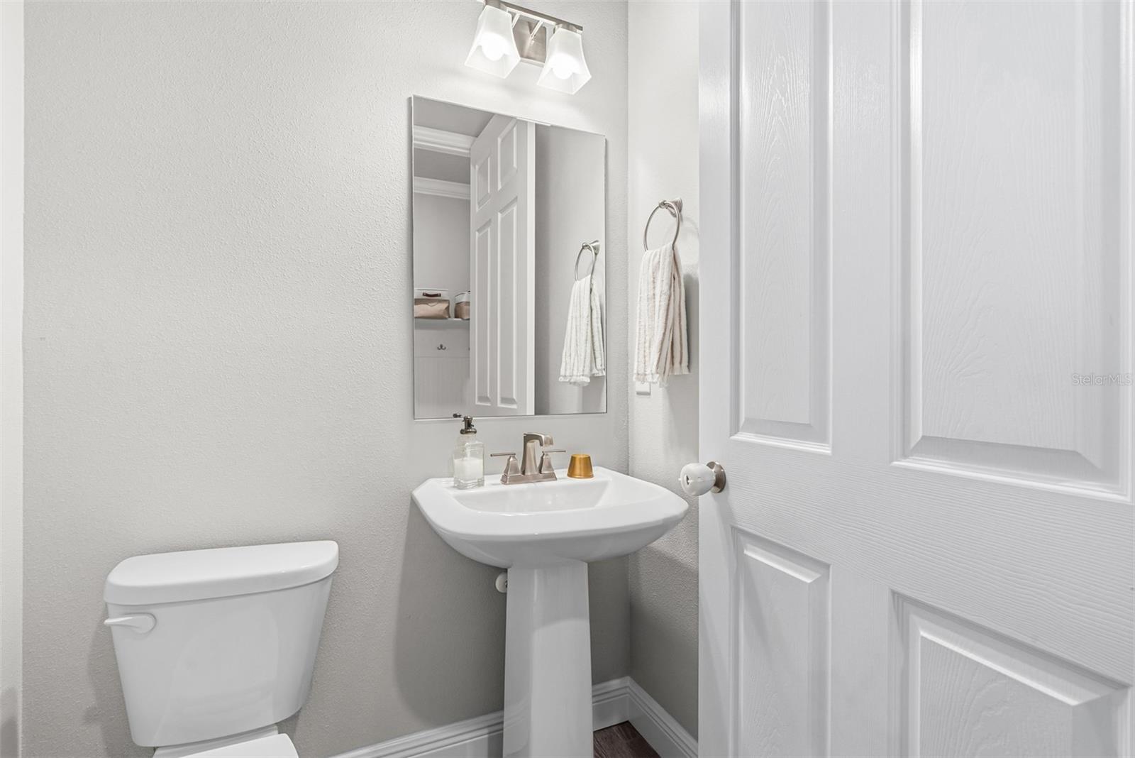 Guest Bath on Main Floor