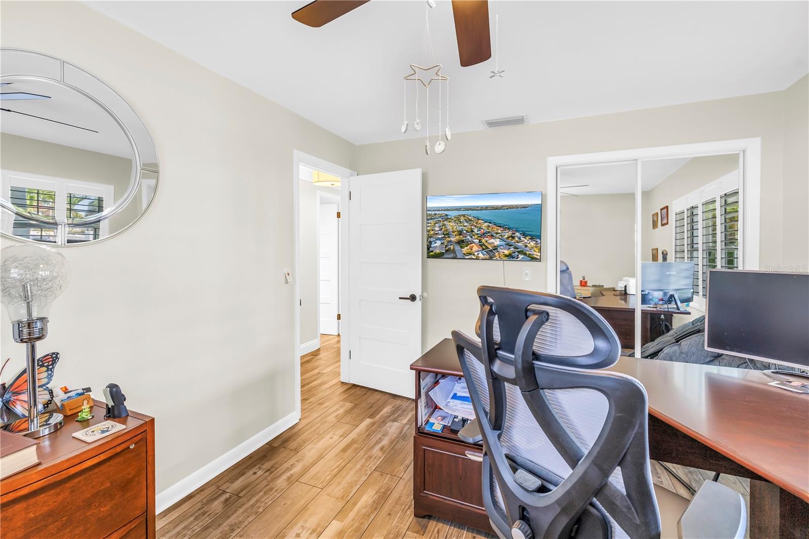 3rd Bedroom / Office w/ Closet