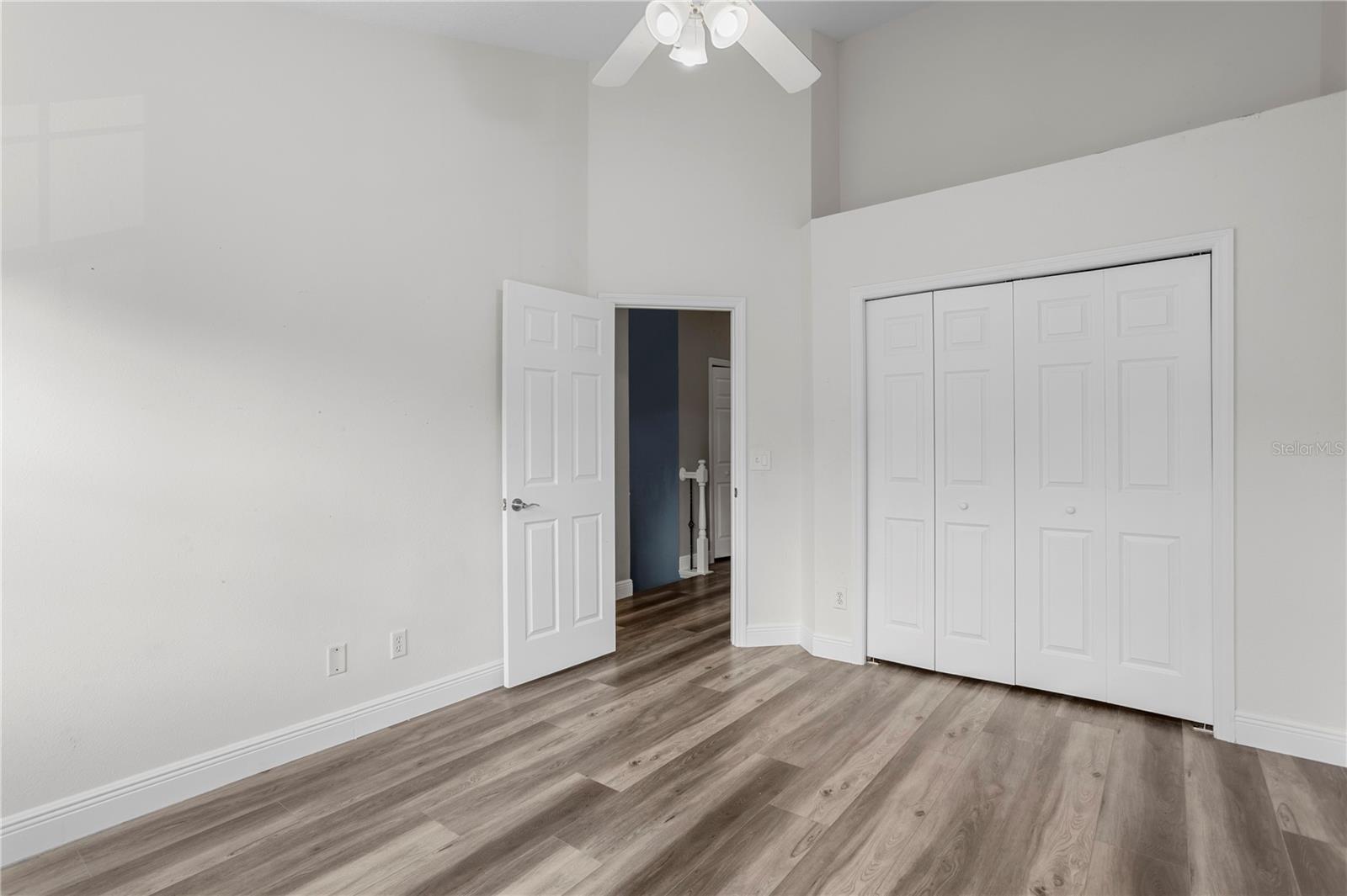 The secondary bedroom