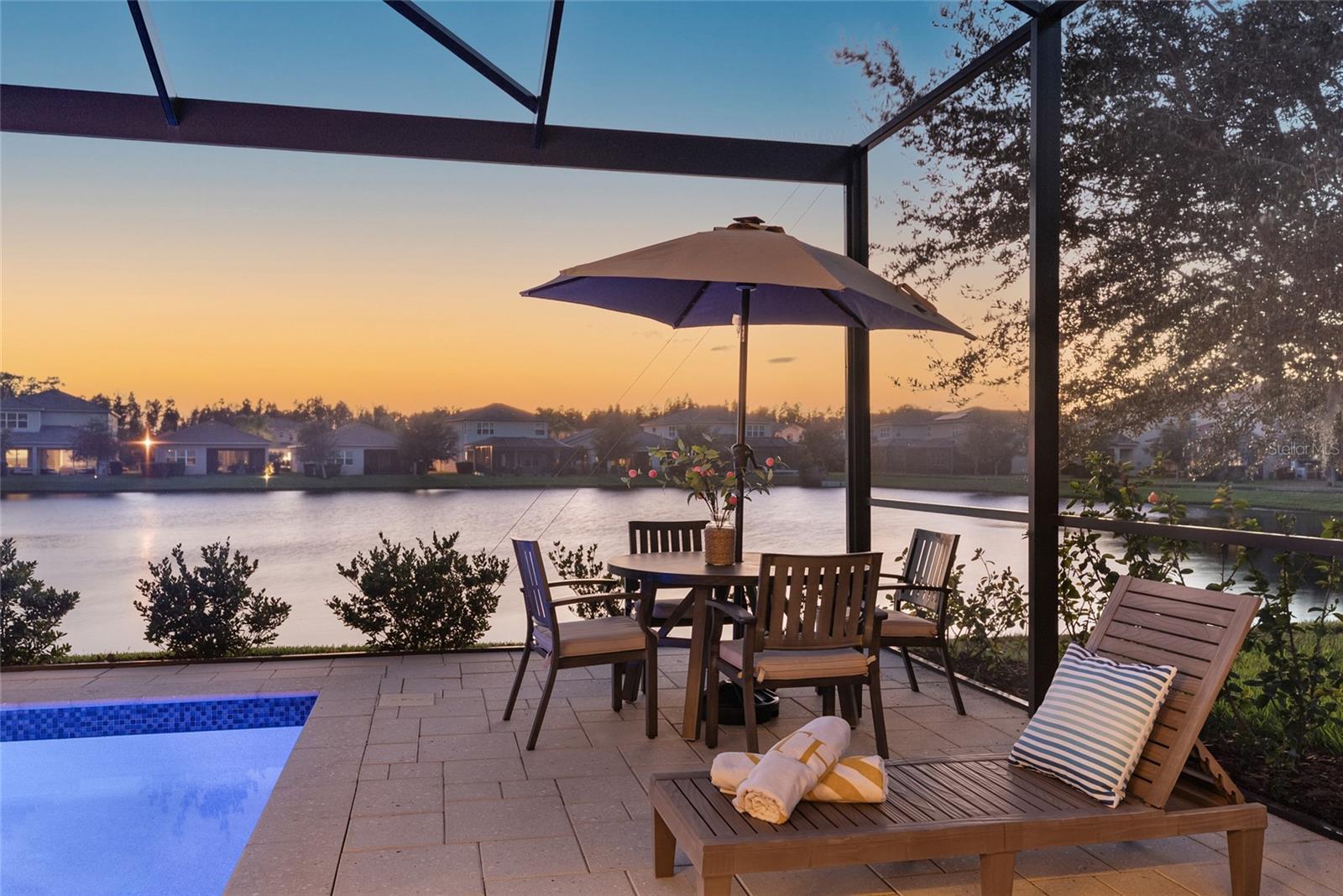 Your Private Backyard Oasis- Sunset Hour