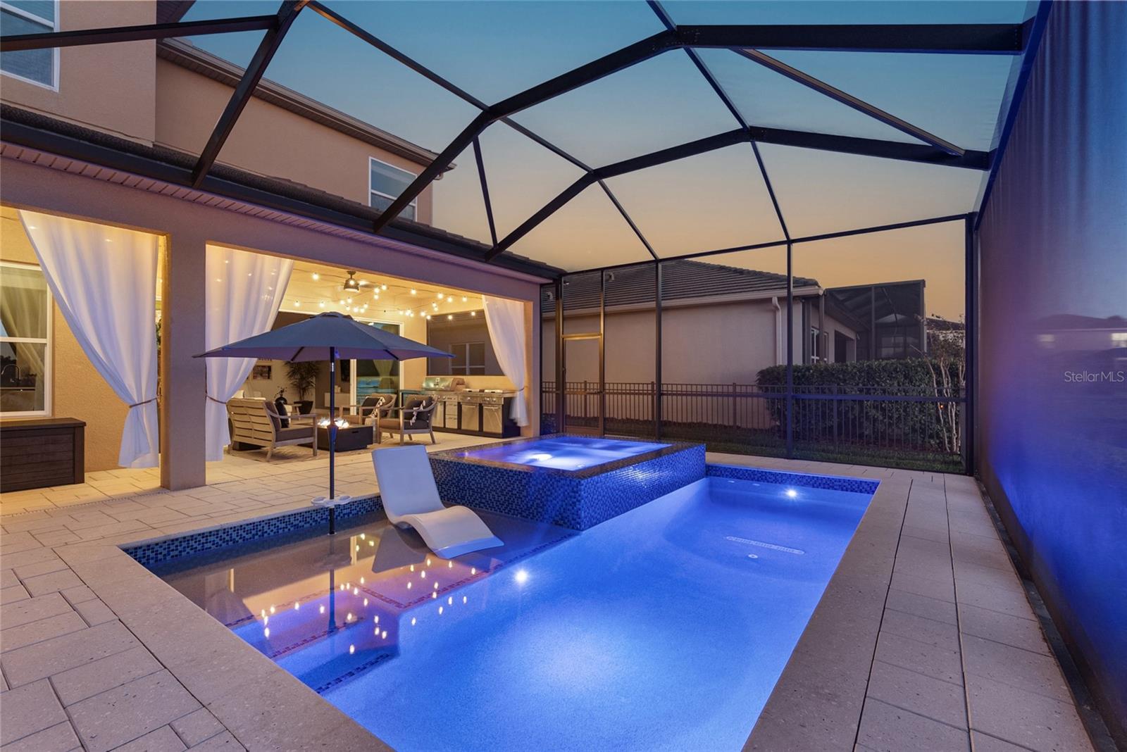 Your Private Backyard Oasis- Sunset Hour