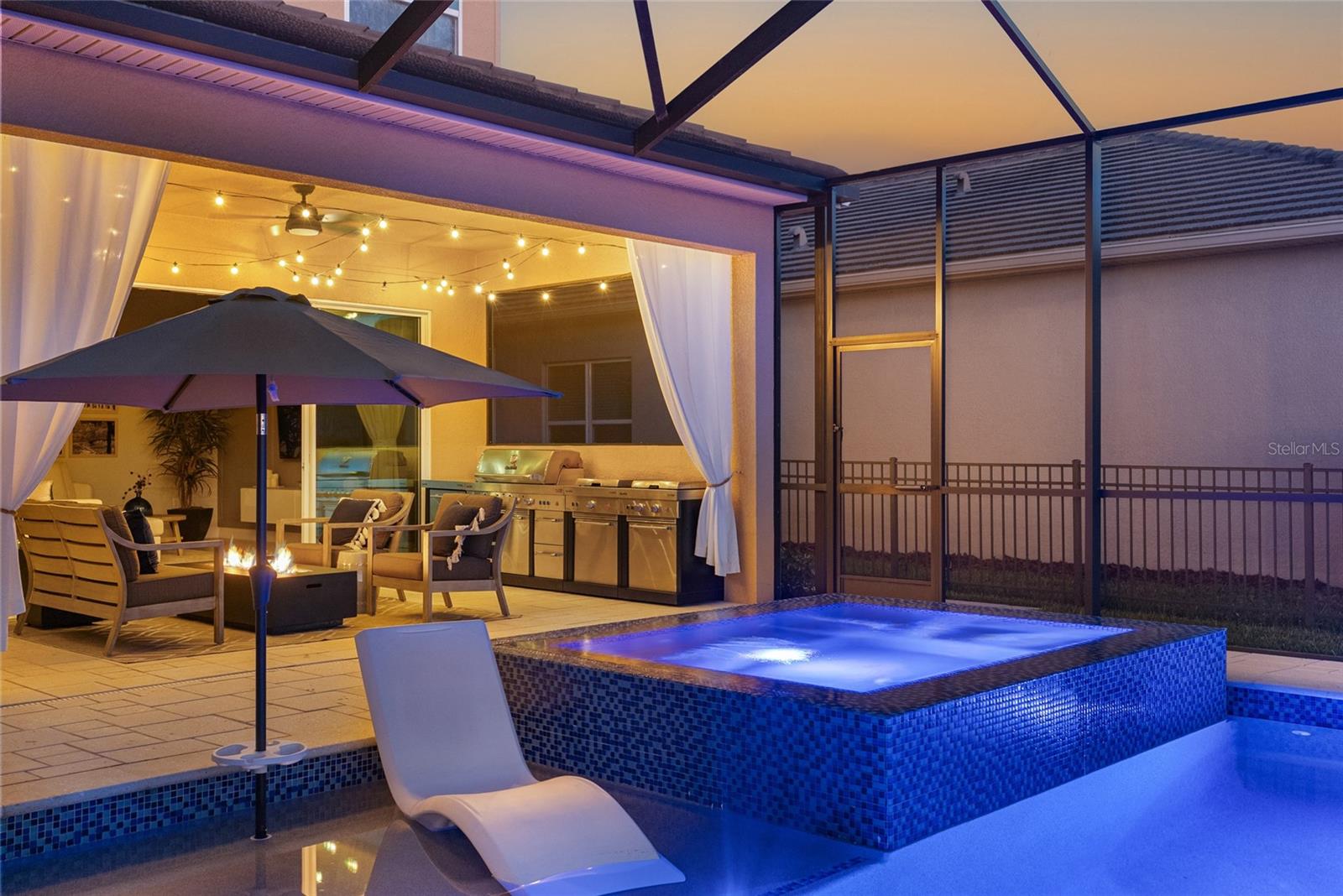 Your Private Backyard Oasis- Sunset Hour