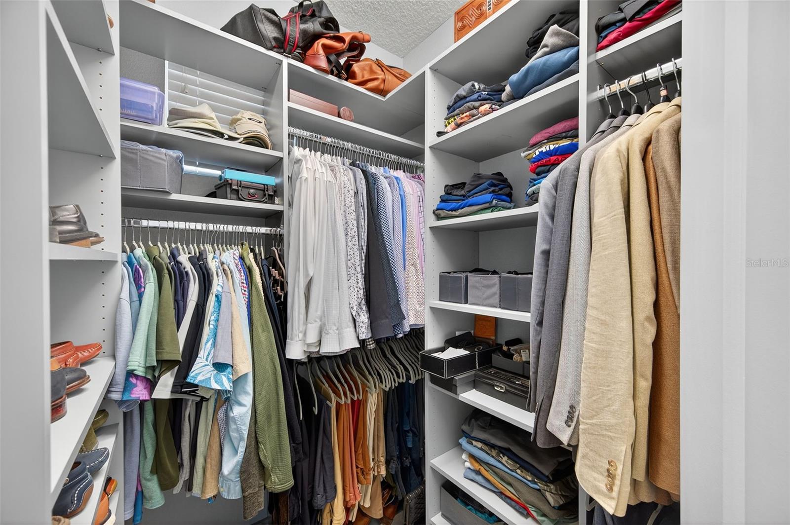 Primary closet 1