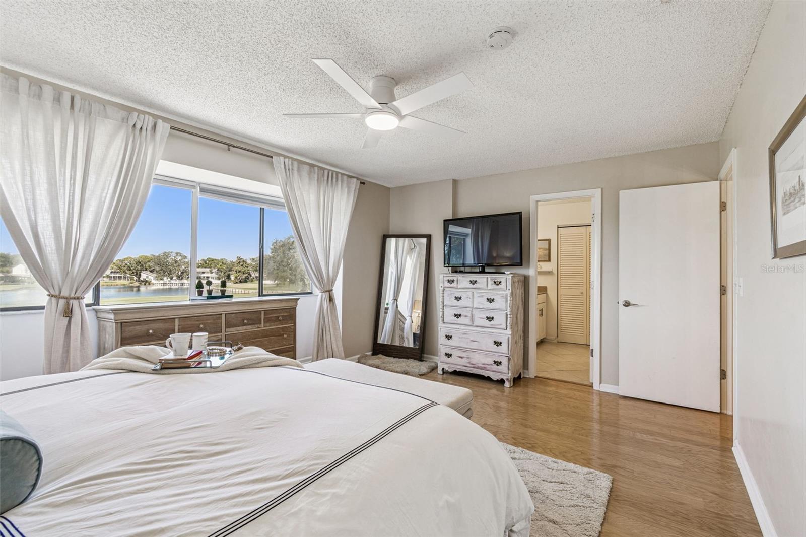 Straight ahead is the ensuite bath.