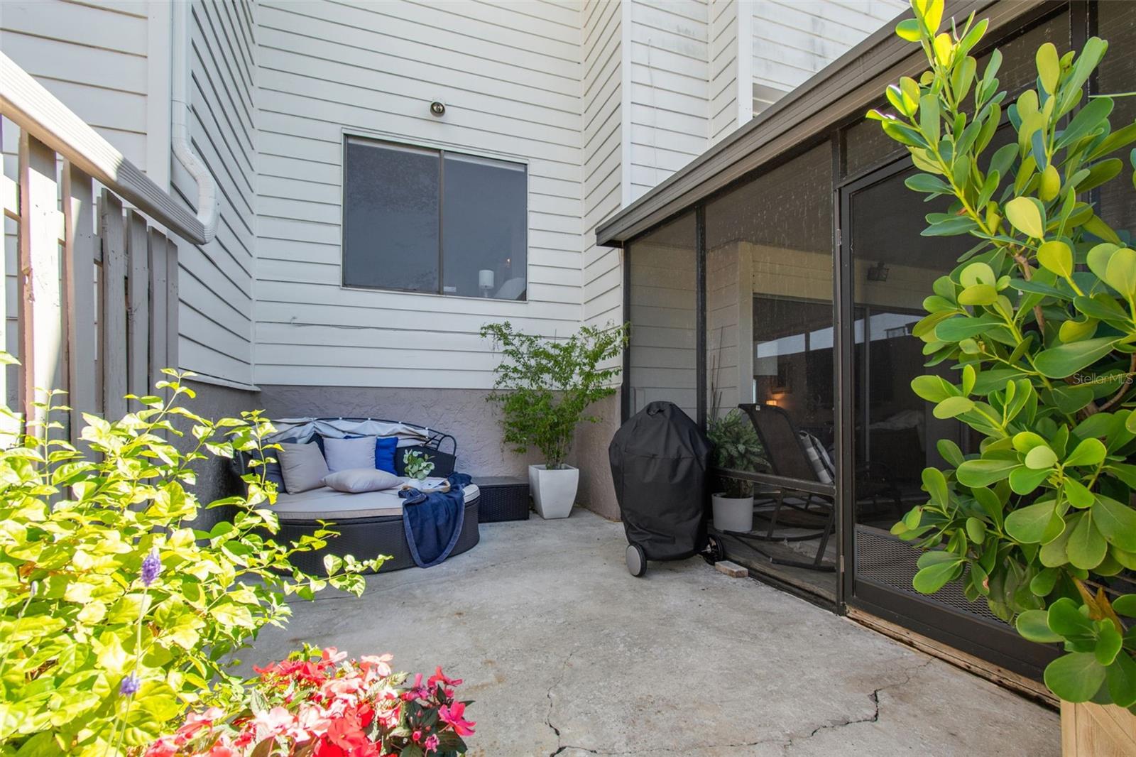 Second area for a peaceful escape...great place to read a book!