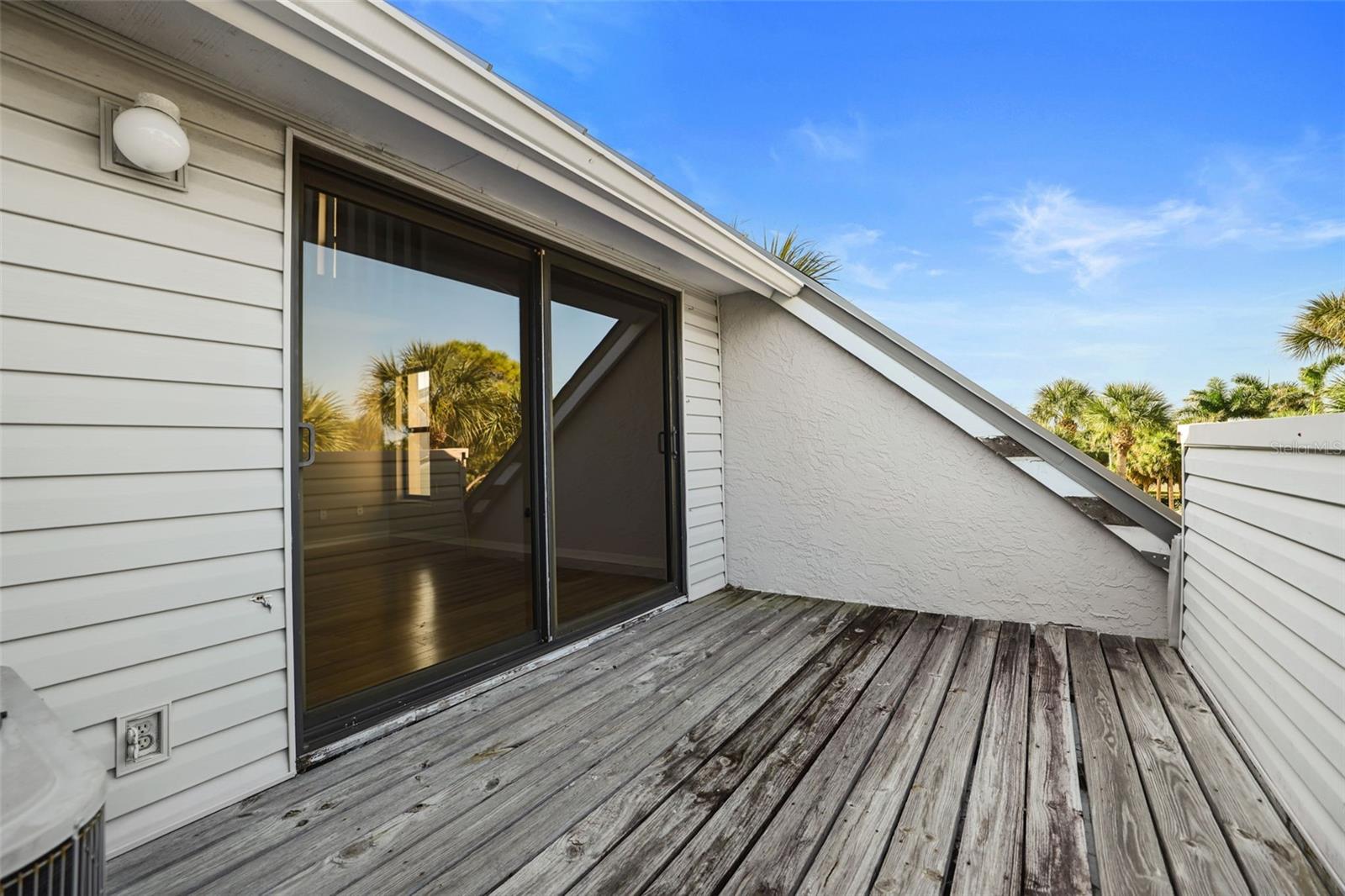 Master Bedroom Balcony