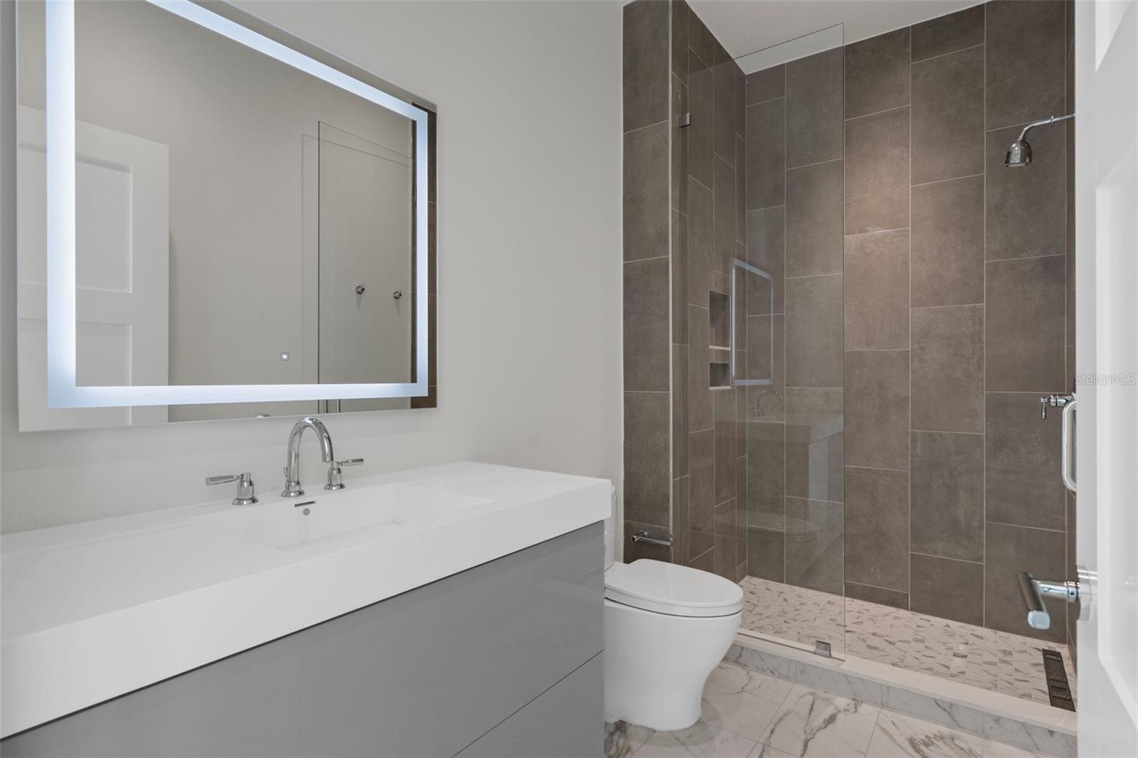 Ensuite bathroom for guest site #2.