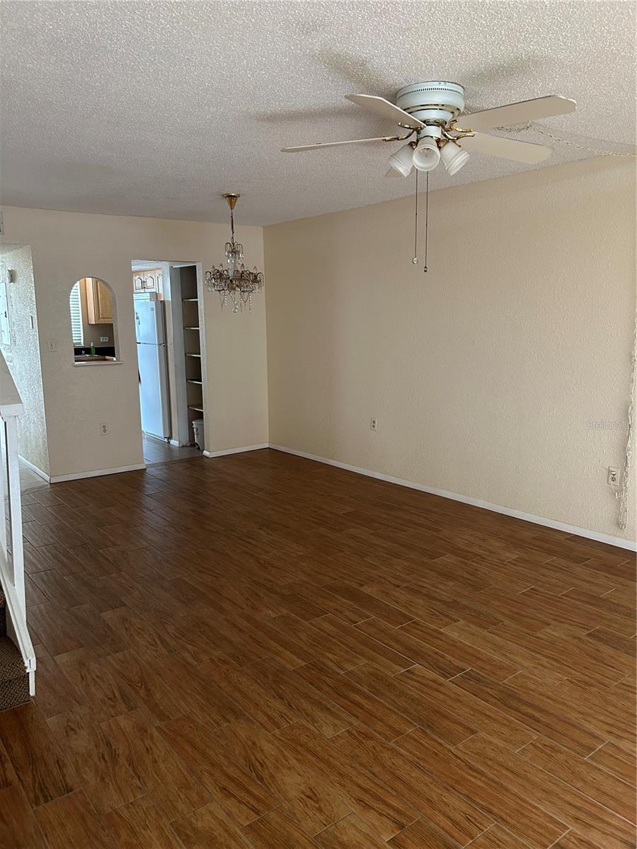 Living / Dining Room Combo